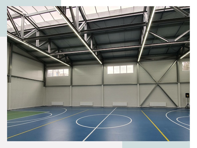 Строительство спортивных объектов от 610 руб в Кизляр